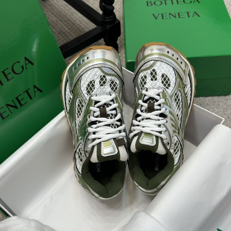 bo*te*ga Ve*ne*ta casual shoes